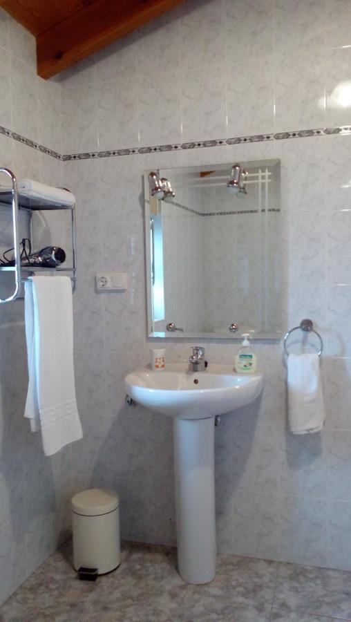 منزل الضيف Viérnoles  في La Casa De Consuelo 3 المظهر الخارجي الصورة